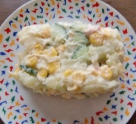 メークインでもできる、コーンポテトサラダ
